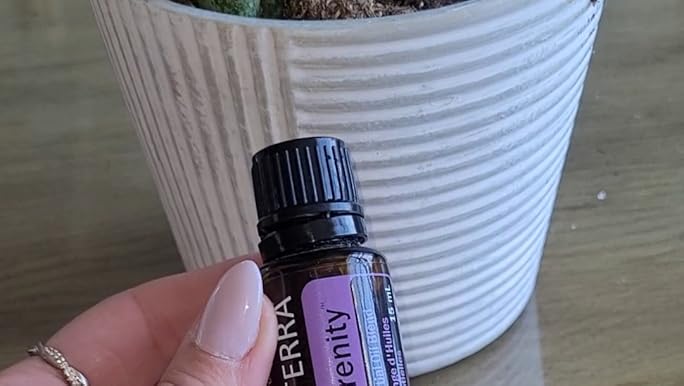 doTERRA Serenity エッセンシャルオイル 15ml 2本 Amazon.com: doTERRA Serenity Essential Oil Restful Blend 15